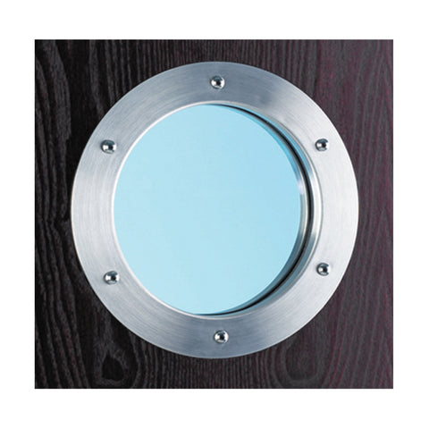 Dinky_Ali_list_large_cropped.